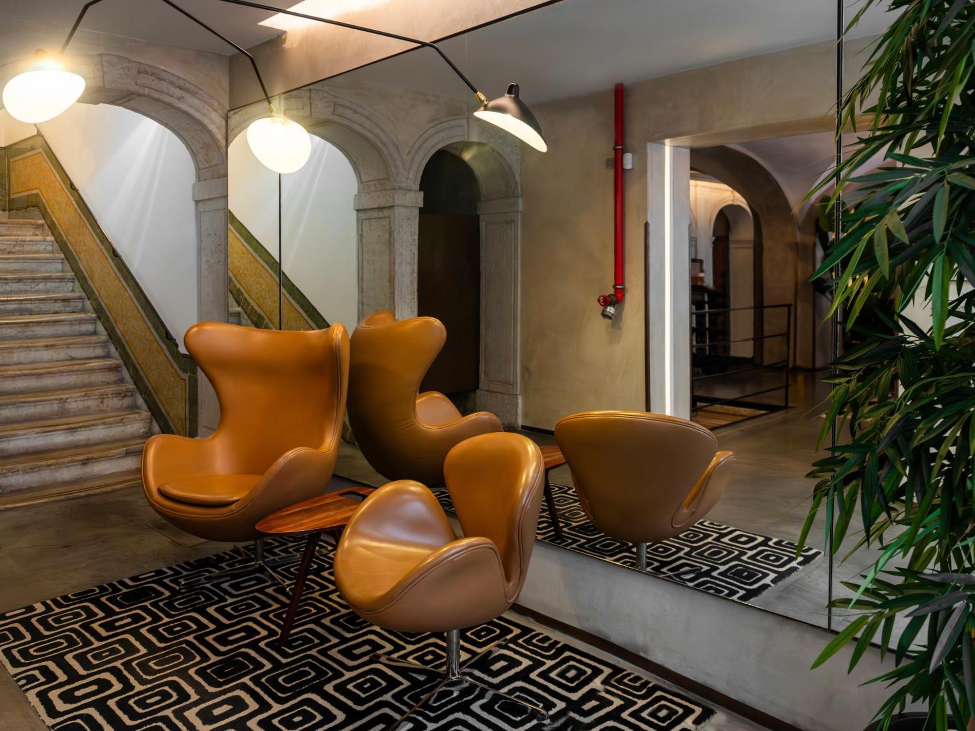 Hotel Browns Downtown 3*